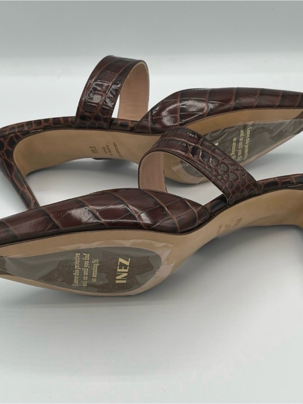 Inez Mora Pointed-Toe Mule in Cocoa Croco - Picture 4 of 6